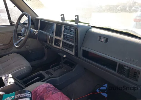 1990 Jeep Cherokee Laredo из США, поврежденный, VIN 1J4FJ58L8LL183731